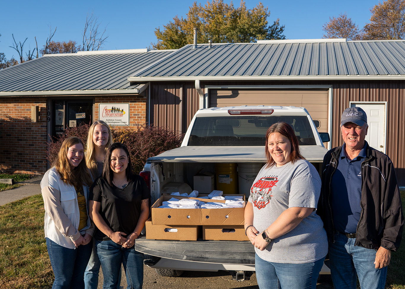 AMVC Donates Pork to Audubon County New Opportunities